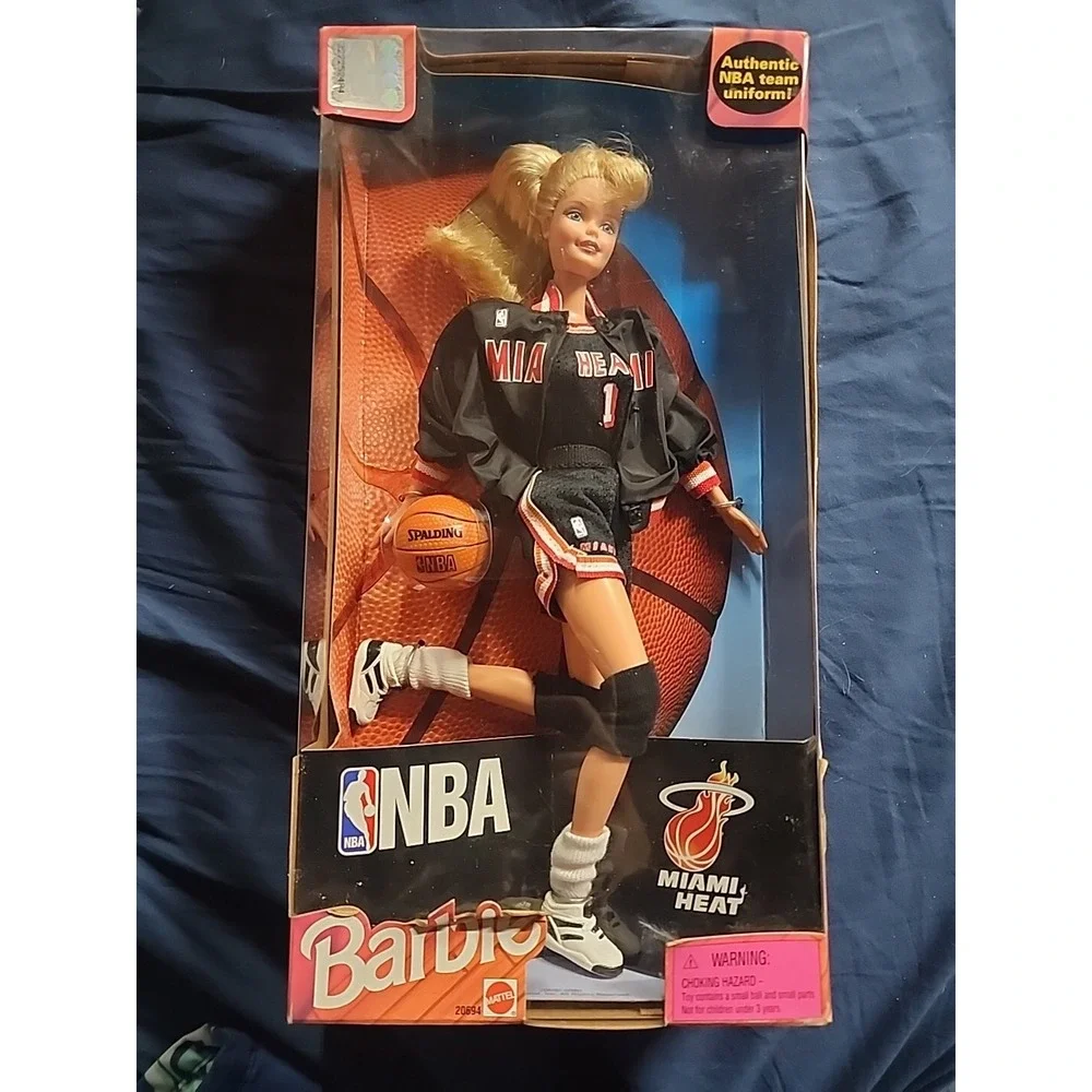 1998 NBA Barbie MIAMI HEAT